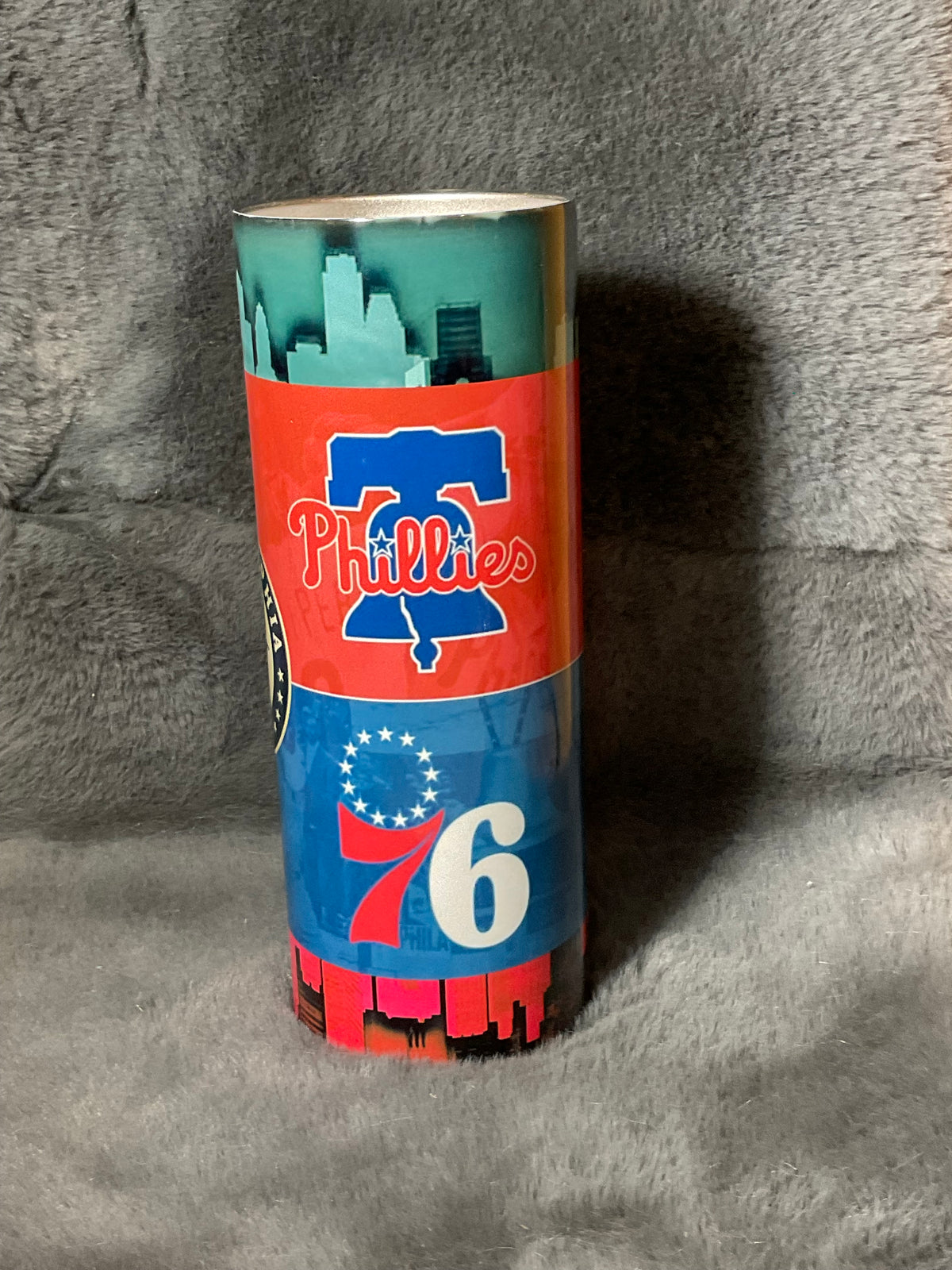 Philadelphia Sports Pride 20 oz Skinny Tumbler