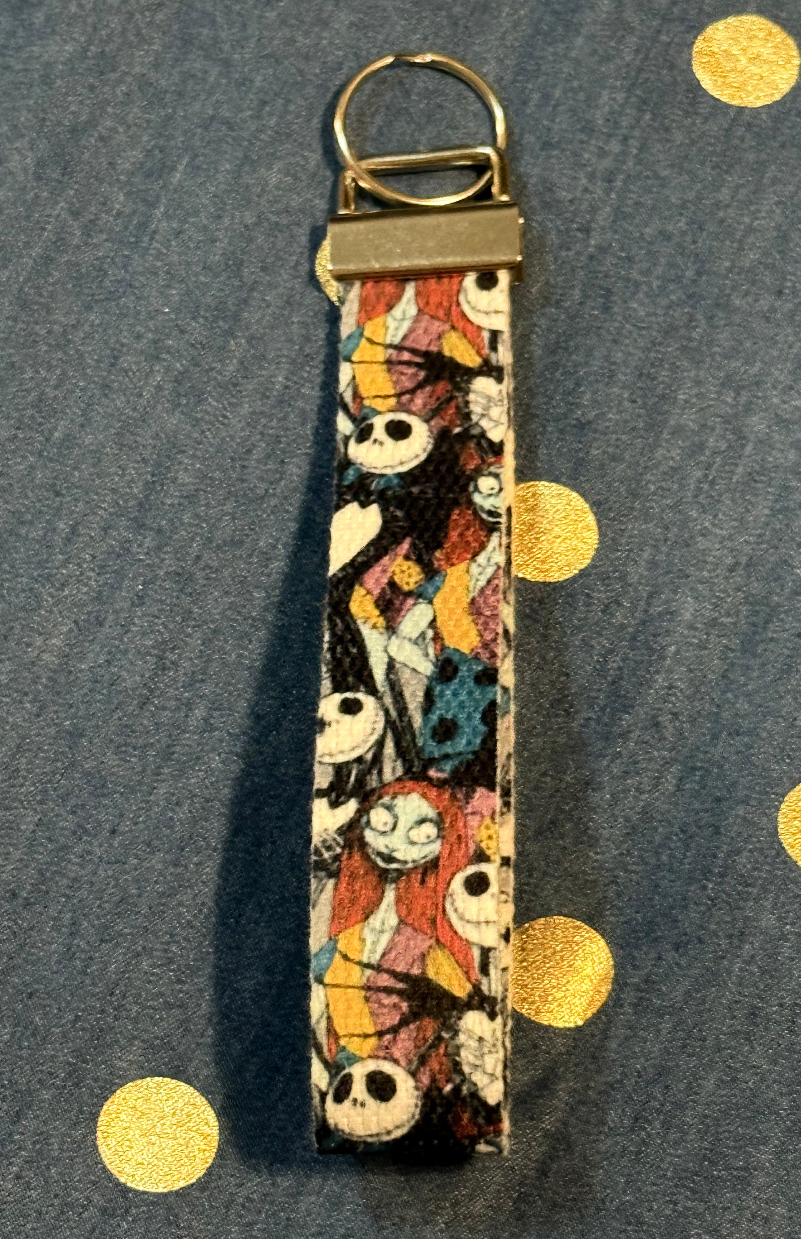 🗝️ Fabric Wristlet Keychain ✨