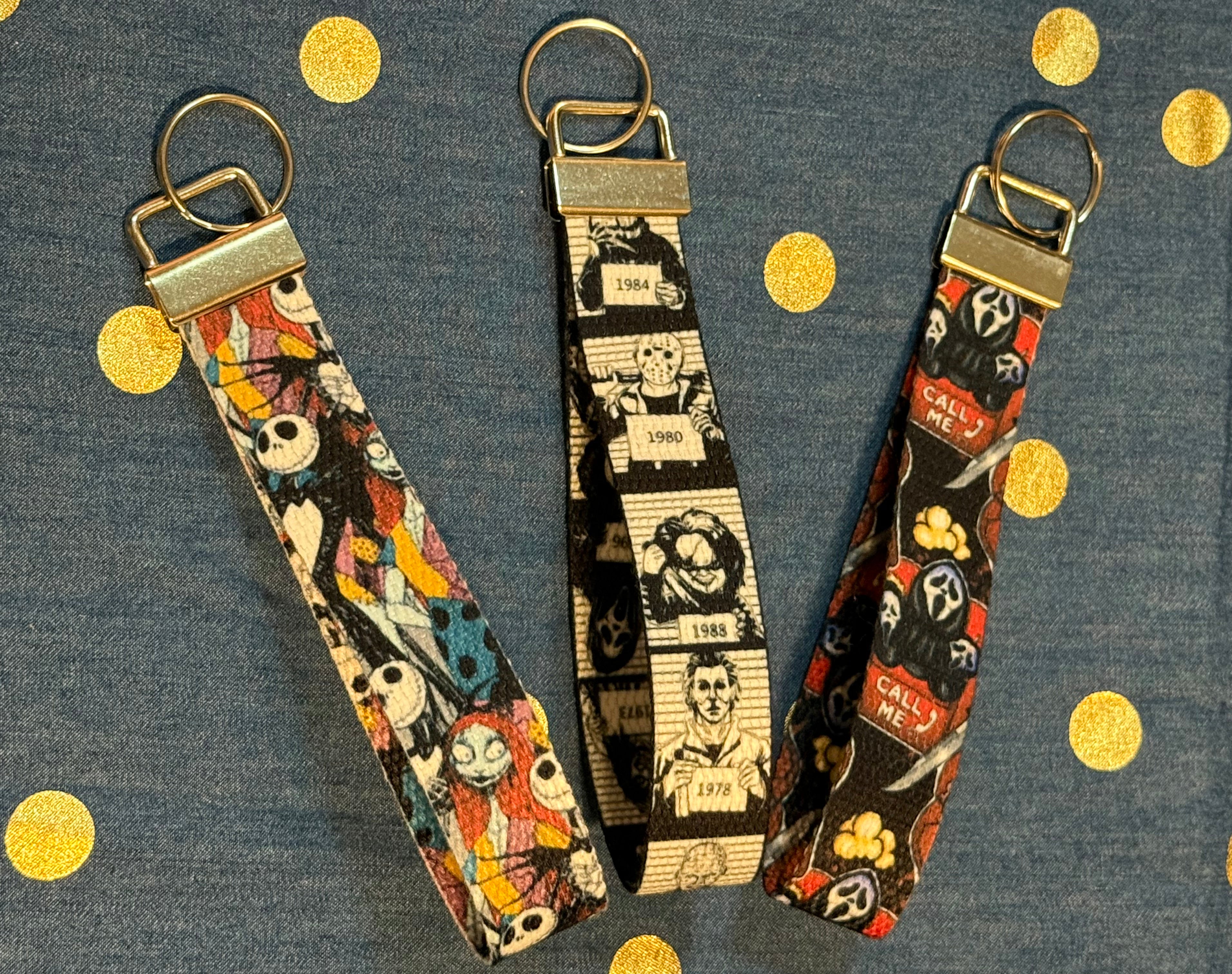 🗝️ Fabric Wristlet Keychain ✨